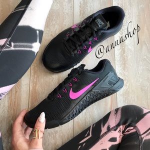metcon 4 black pink